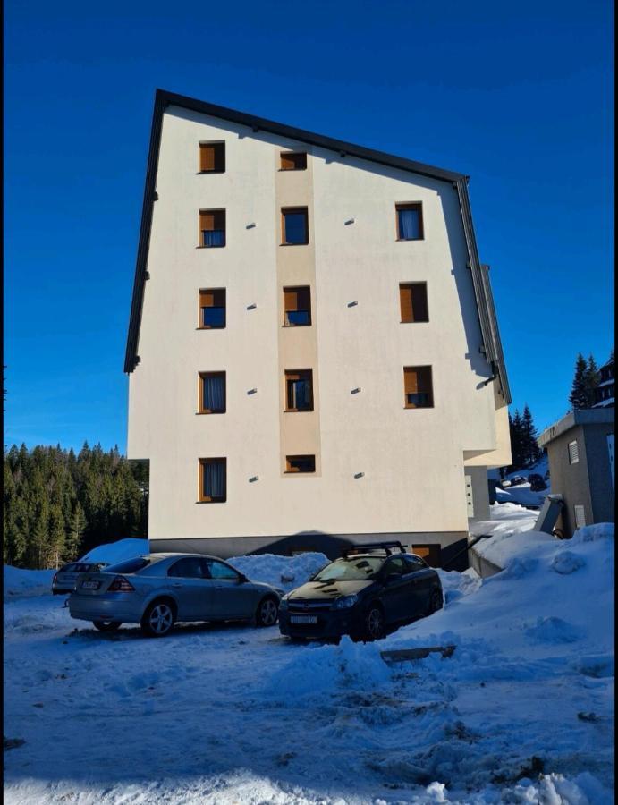 Apartman Jahorina Md Apartamento Exterior foto